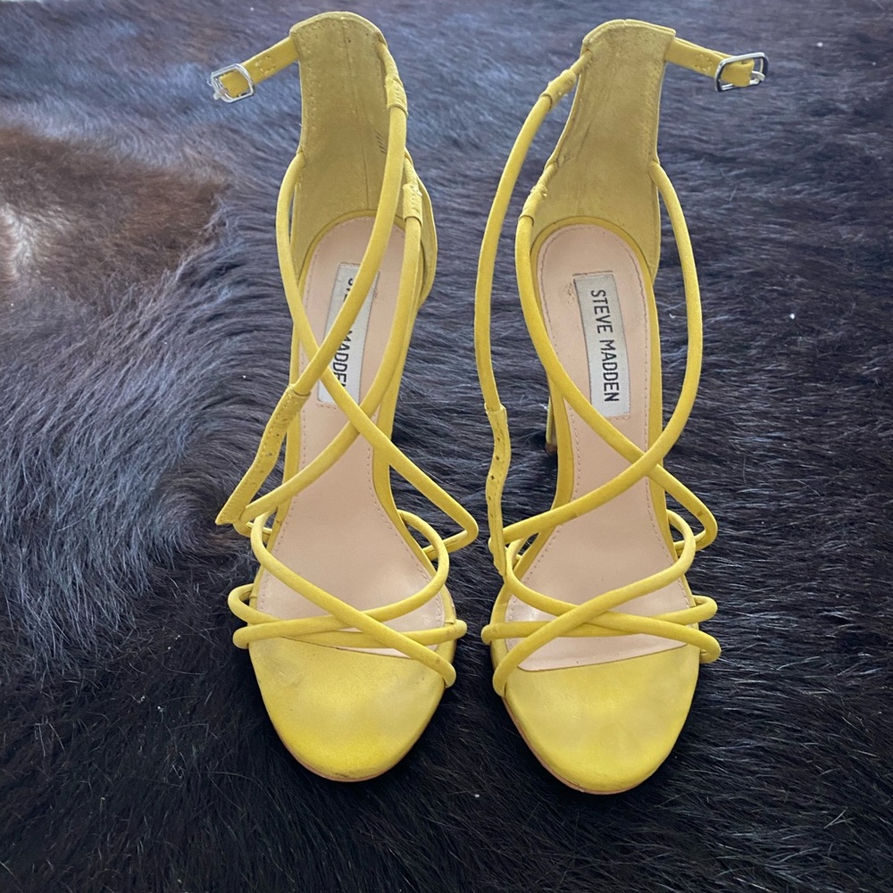 Steve Madden Strappy 6.5 Heels